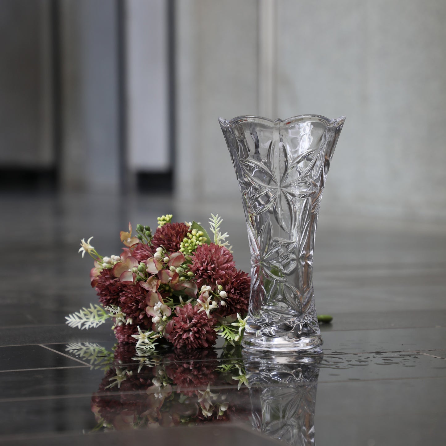 Lily Crystal Vase