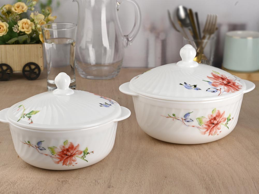 Celosia White Round Casserole Set