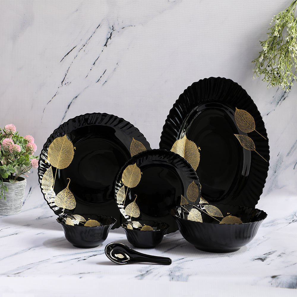 33 Pc Black Feston Shape Dinner Set