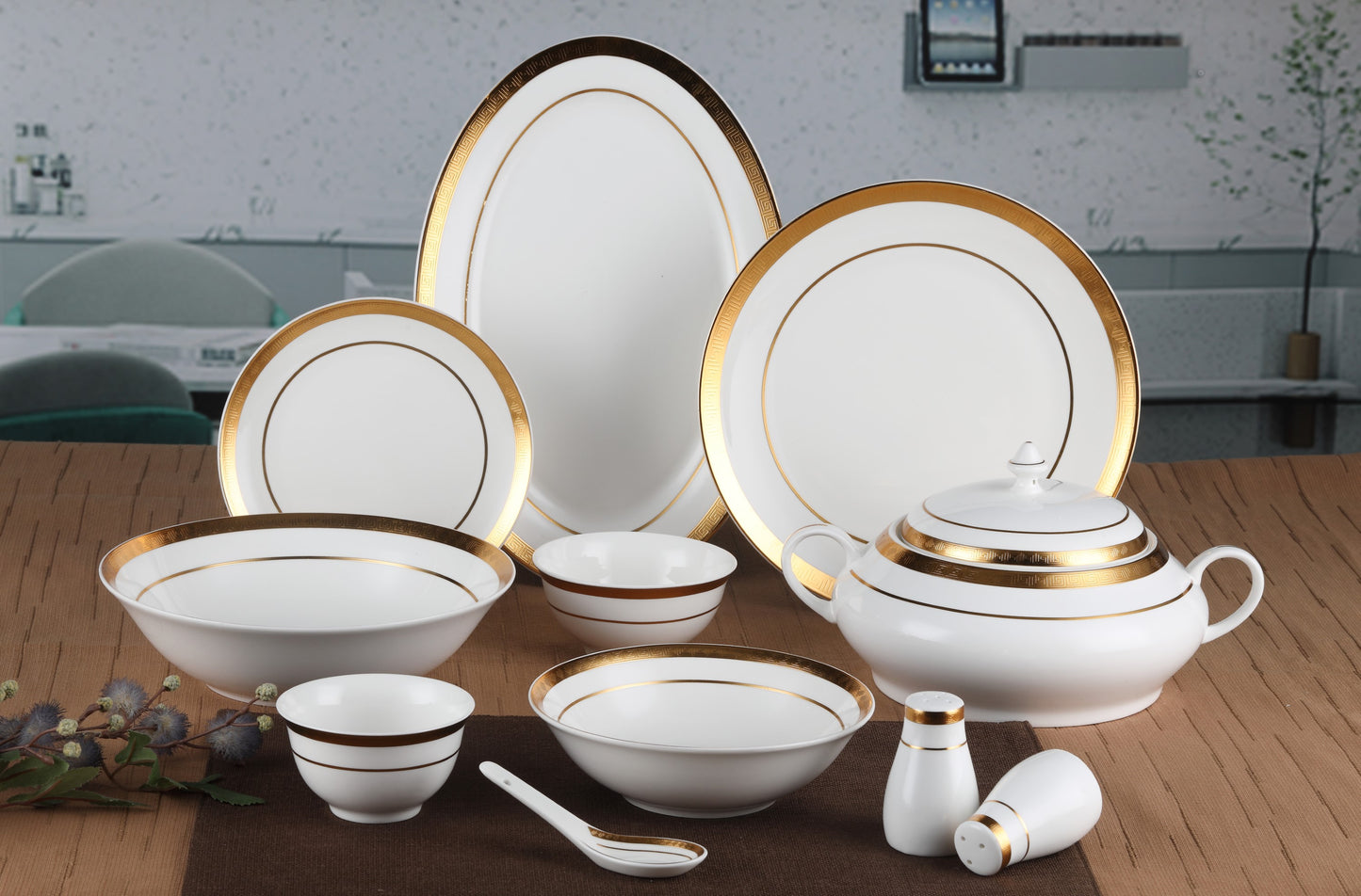 Round Bone China Dinner Set Set of 38 Pcs